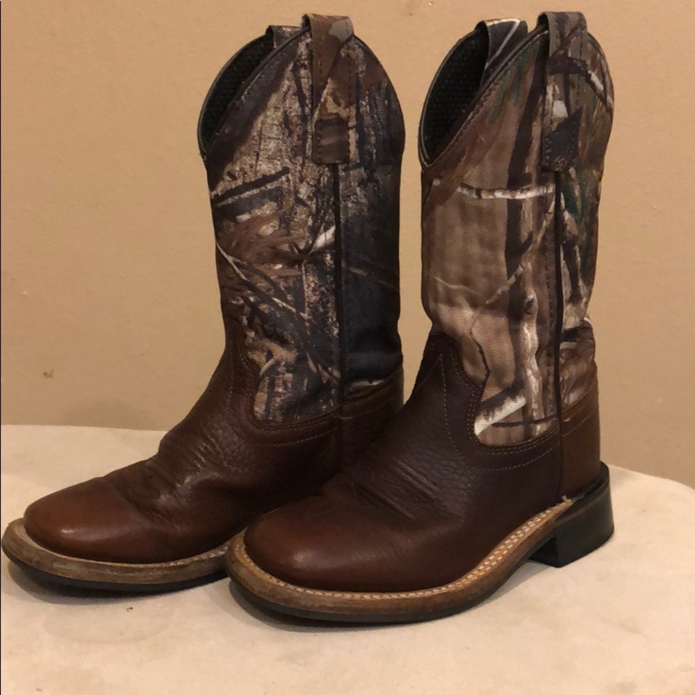 Toddler boots